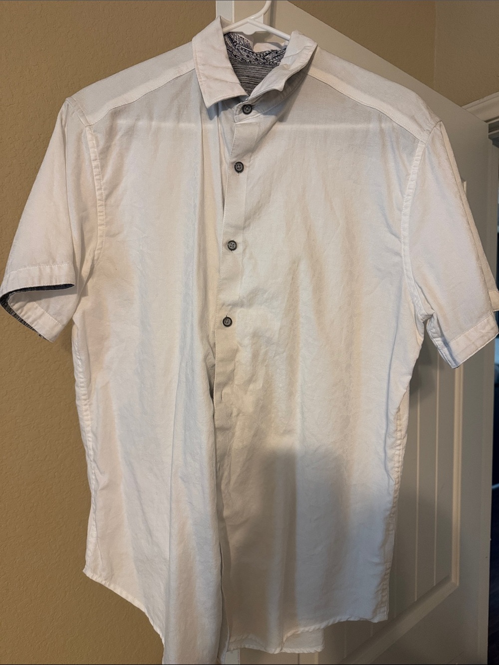 Robert Graham White Short-Sleeve Button-Down Shirt